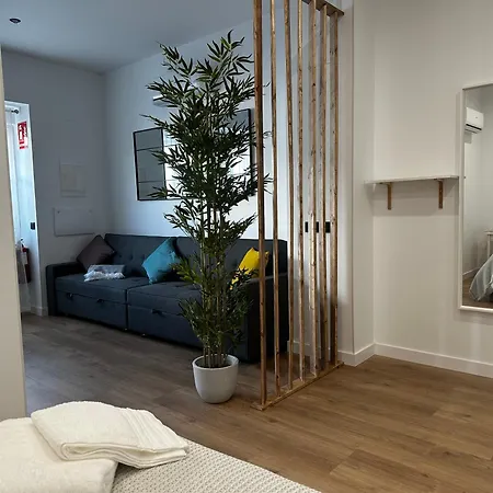 Alimarc Urban شقة سلامنكا